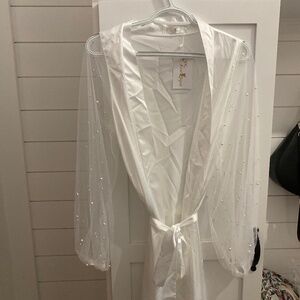 Feerie Lingerie Bridal Robe with Pearls (NWT)